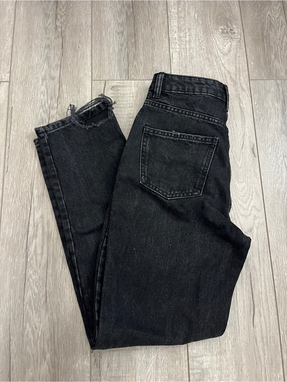 Zara Distressed Jeans